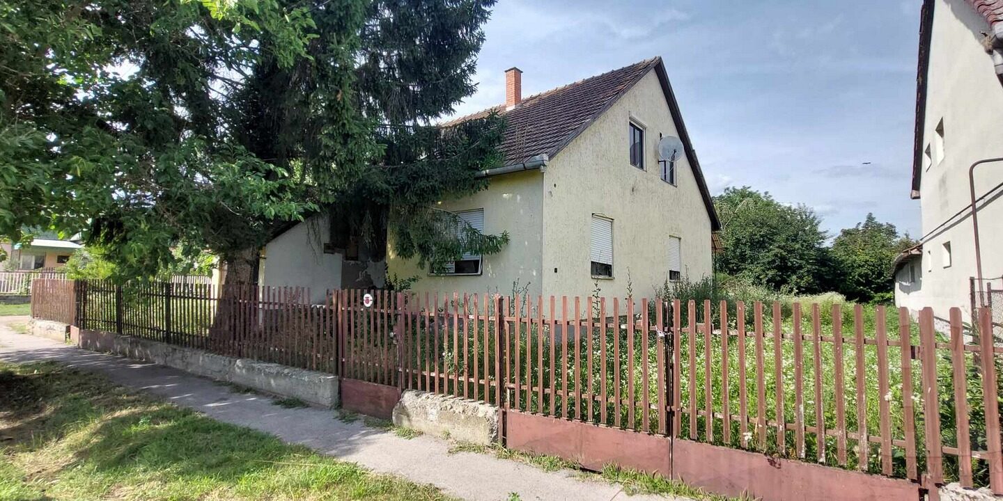 atany-16 Átány - Eladó családi ház