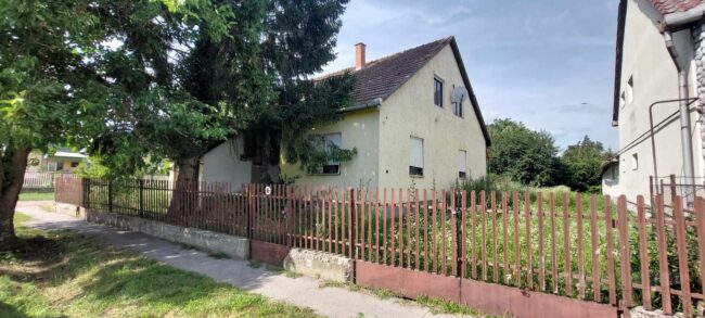 Átány - Eladó családi ház