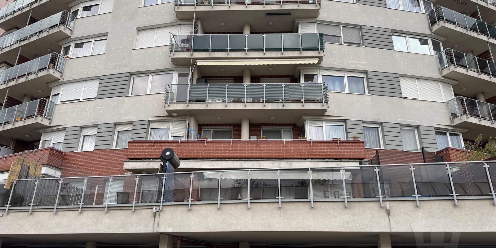 bp-ii-rakoczi-IMG_3234 Budapest XXI. kerület, II. Rákóczi Ferenc út - Eladó téglalakás