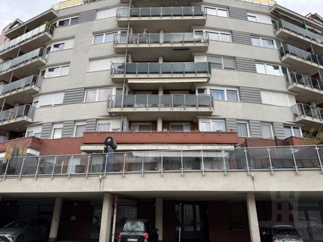 Budapest XXI. kerület, II. Rákóczi Ferenc út - Eladó téglalakás