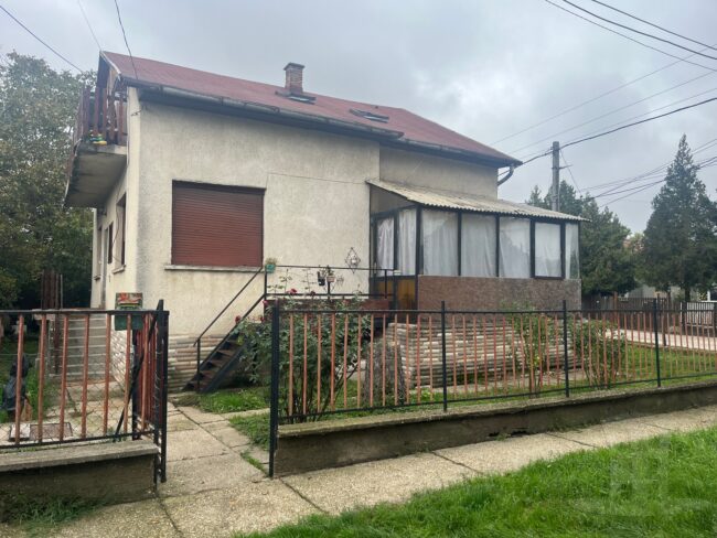 Érd - Eladó családi ház