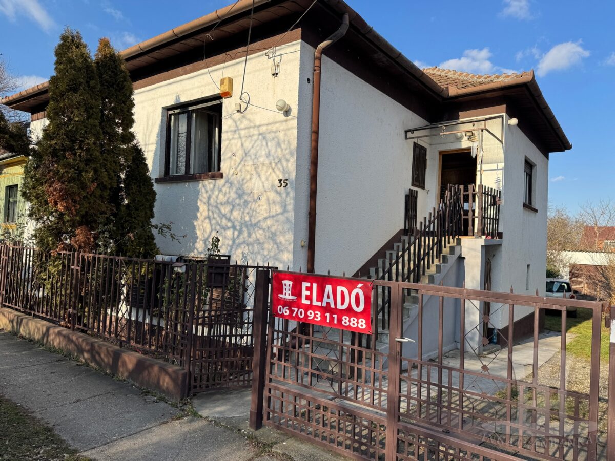 Érd - Eladó családi ház