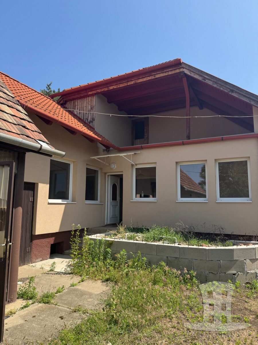 Erdőkertes - Eladó családi ház