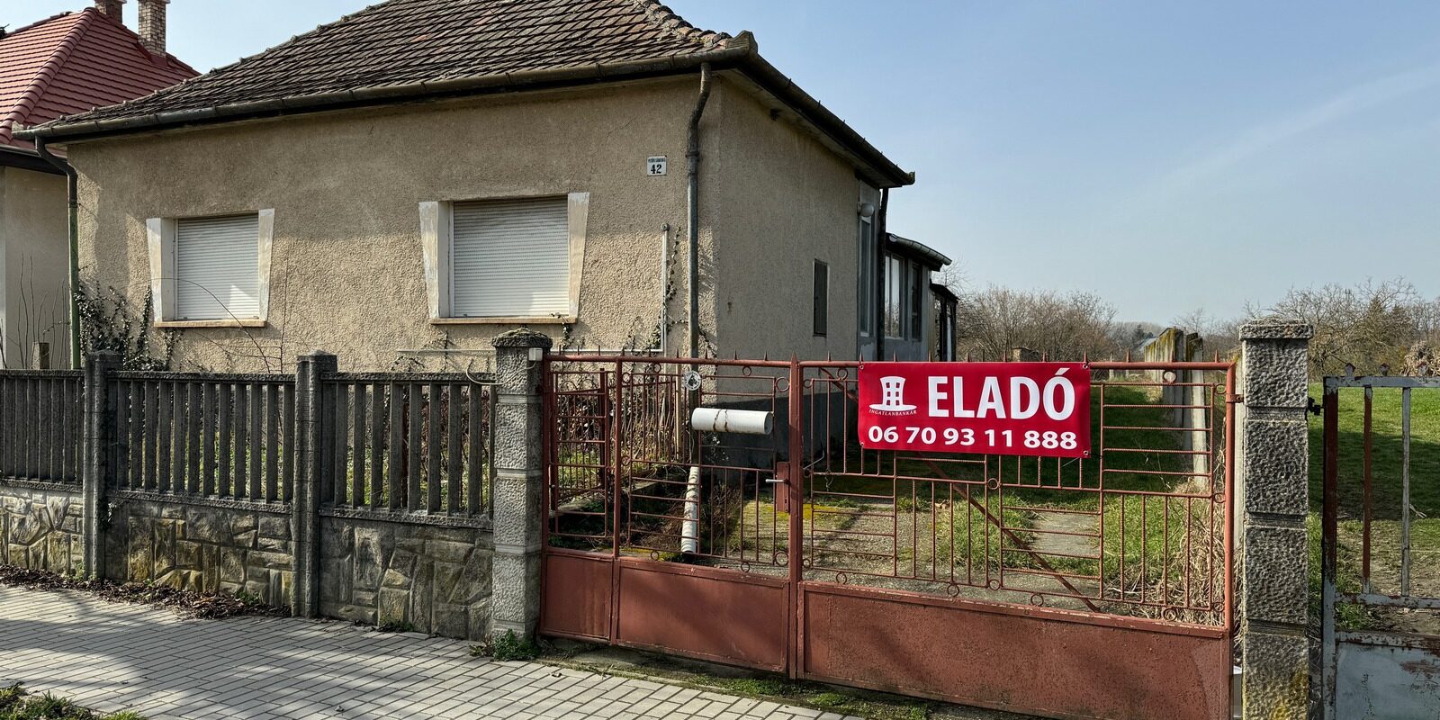 Szigetbecse - Eladó családi ház