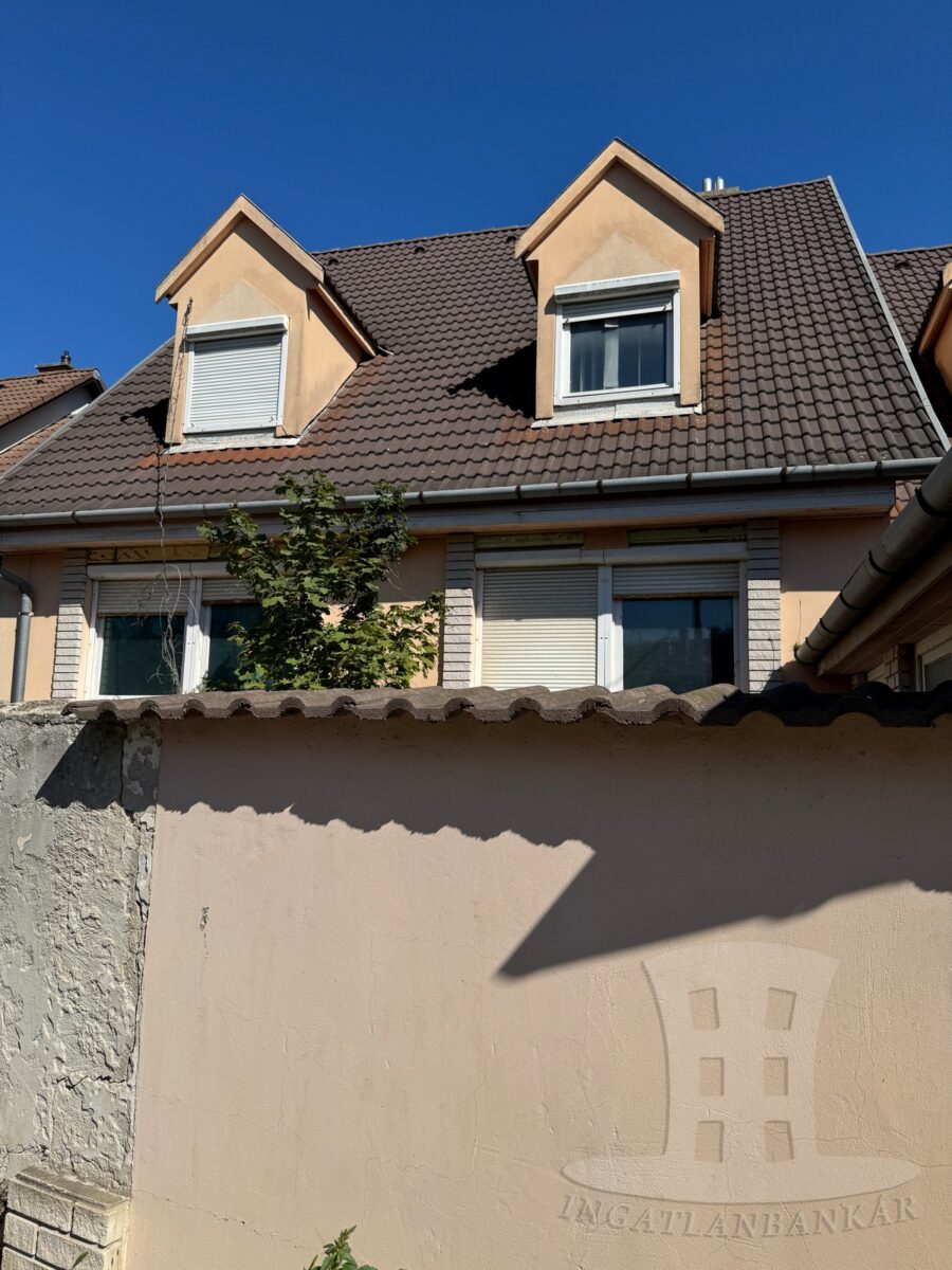 Vác, Gombási út - Eladó családi ház